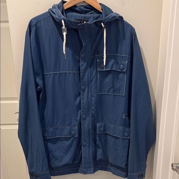 Volcom Men's Blue Hooded Windbreaker Jacket size Medium - Picture 1 of 10